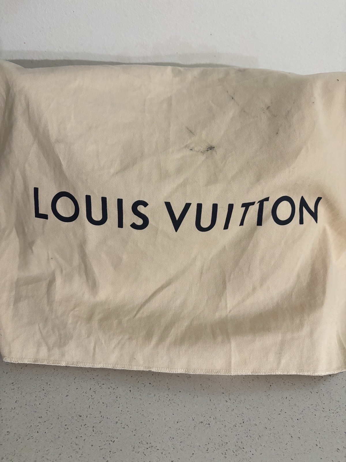 Louis Vuitton Neverfull Tote Bag MM Black Monogram Empreinte Leather