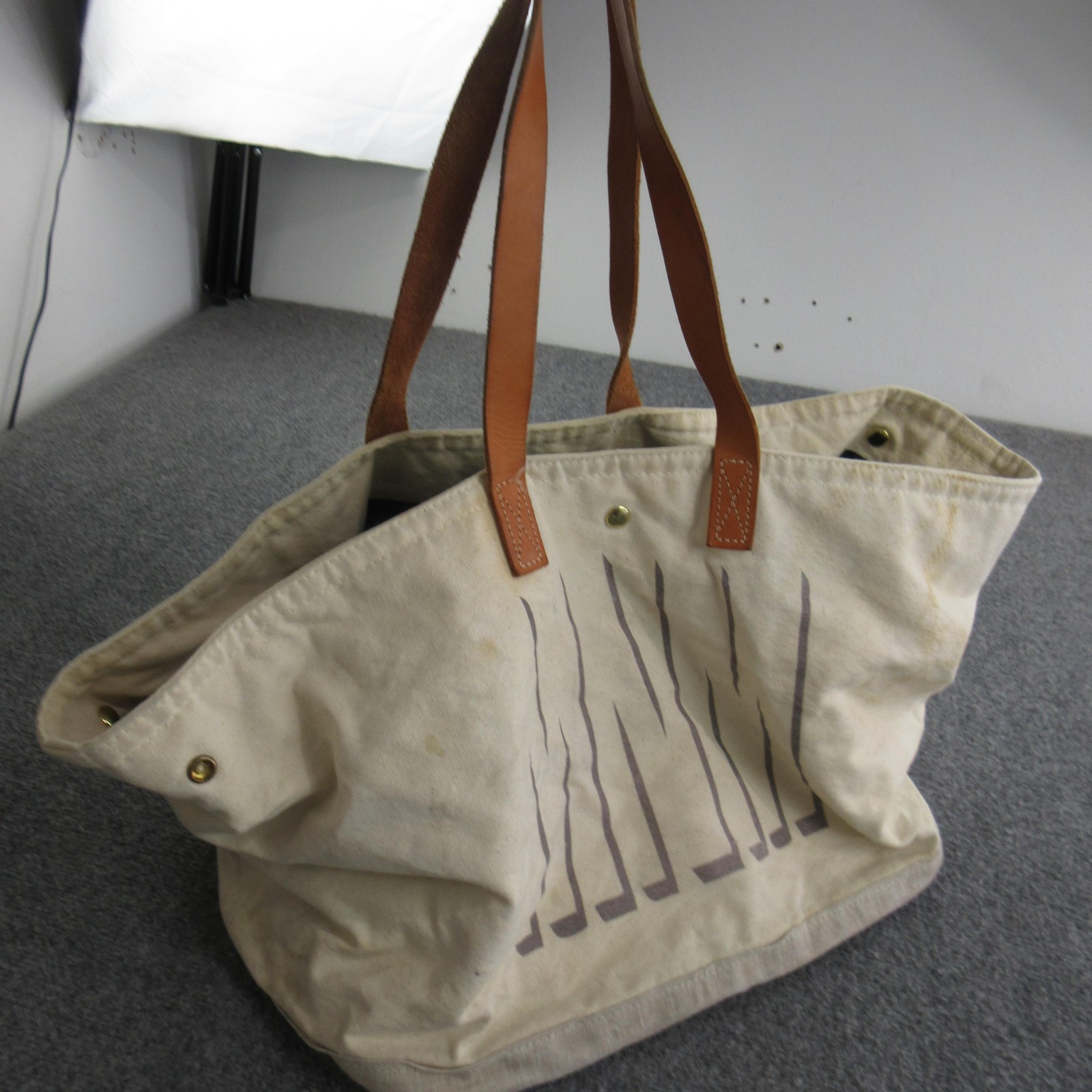 Henry Dry Goods Tote Bag Womens Large Beige Canvas Leather Lined Snap Beach
