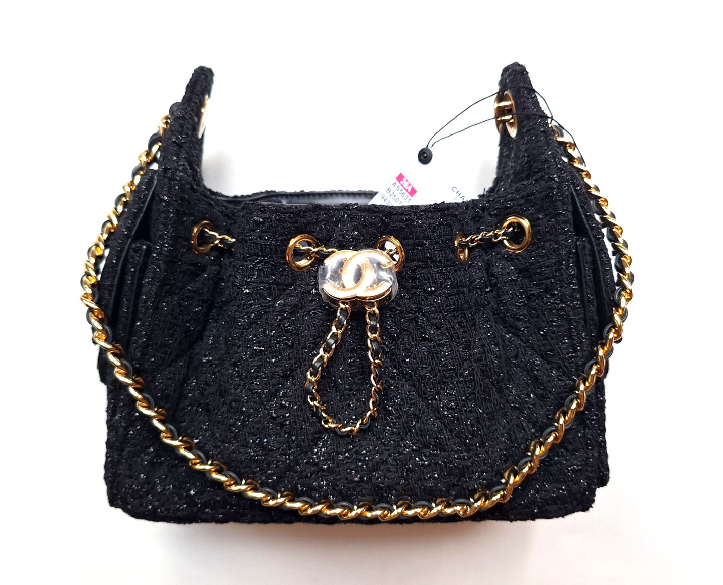 New CHANEL 25 Mini Hobo Bag 26A Tweed Black Sparkle GHW Métiers d’art 2026