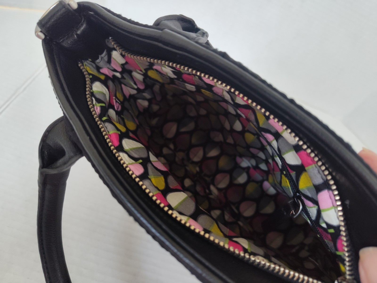 Vera Bradley Day Off Black Quilted Handbag Zip Close *Missing Crossbody Strap*