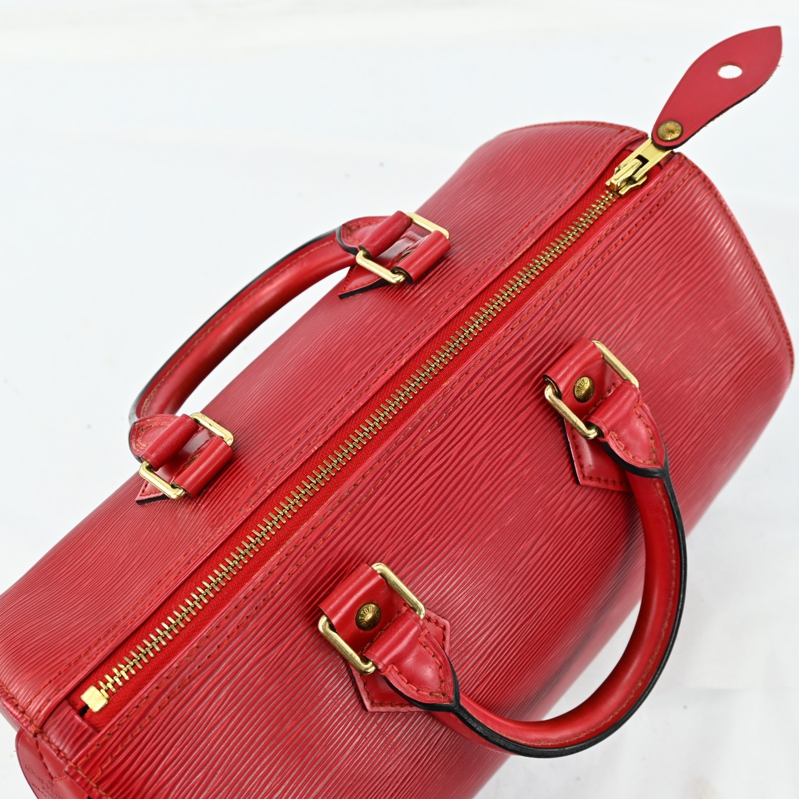 LOUIS VUITTON Epi Speedy 25 Hand Bag Red LV Auth R3856YT803
