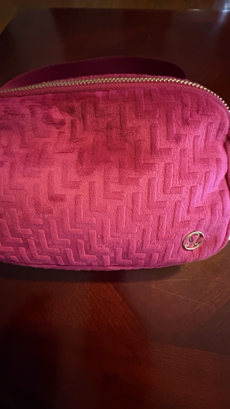 Lululemon Everywhere Belt Bag 1L Monogram Velvet Brambleberry Fuchsia Gold NWT