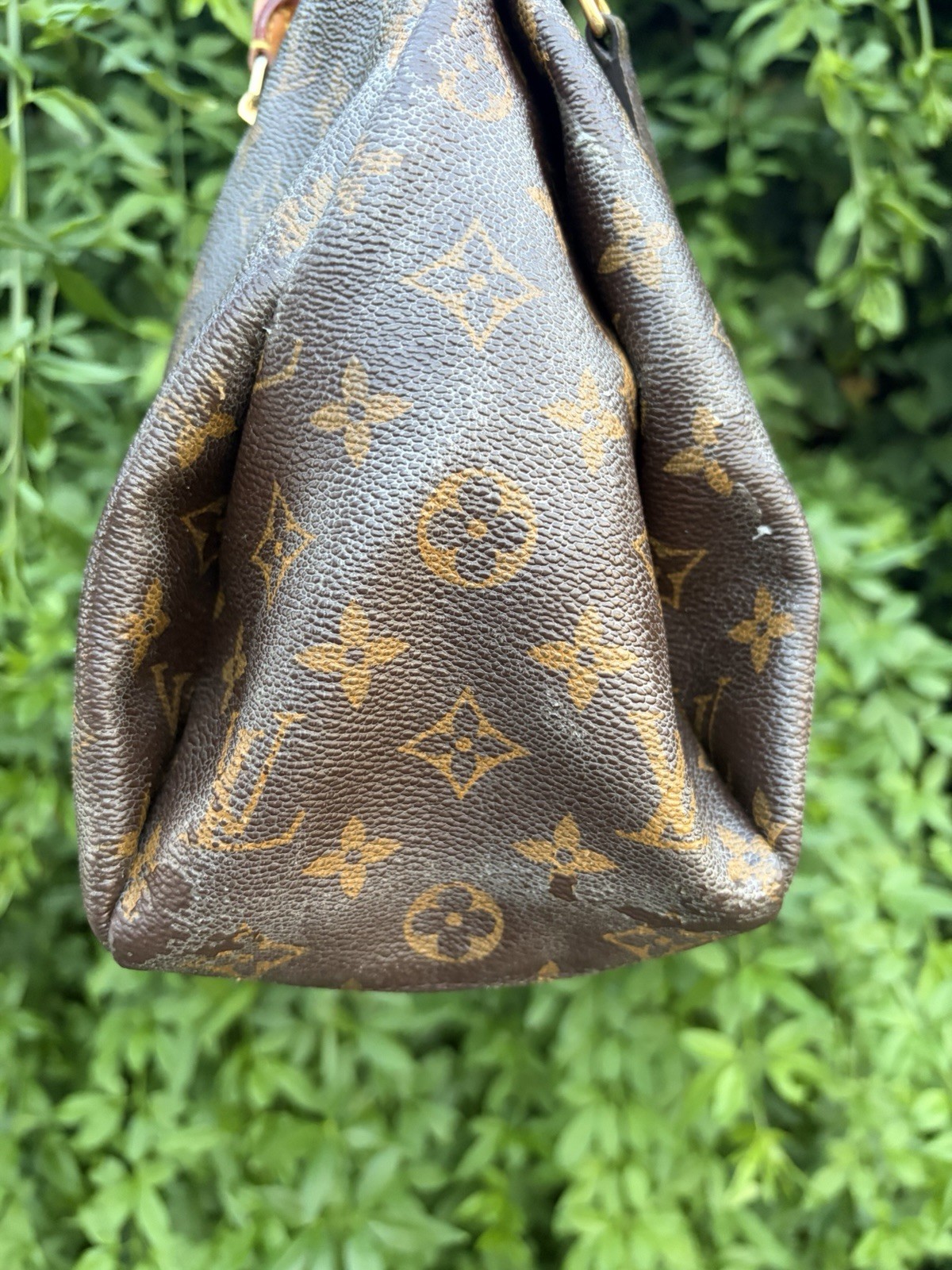 Authentic Louis Vuitton Pallas Shoulder Bag