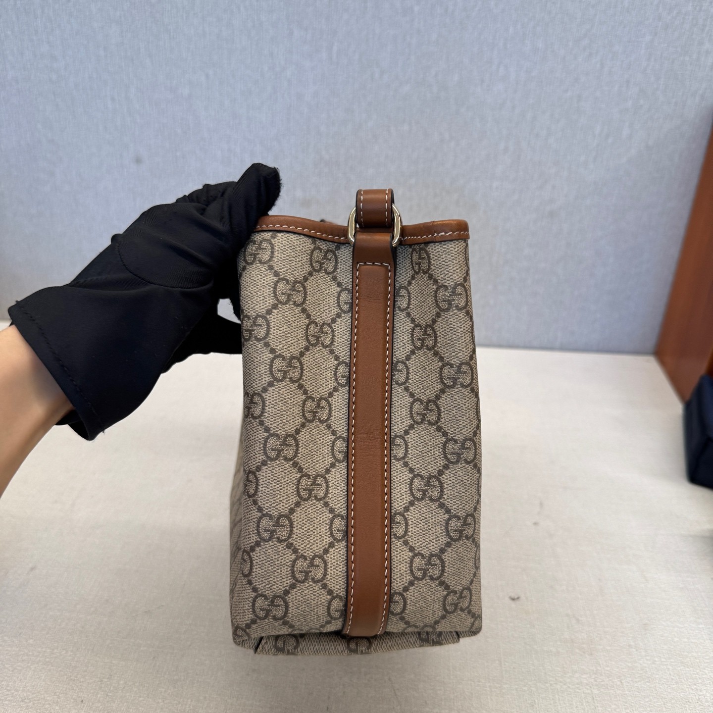Gucci GG Emblem Small Beige Brown GG Canvas Top Handle Crossbody Bag US Ship