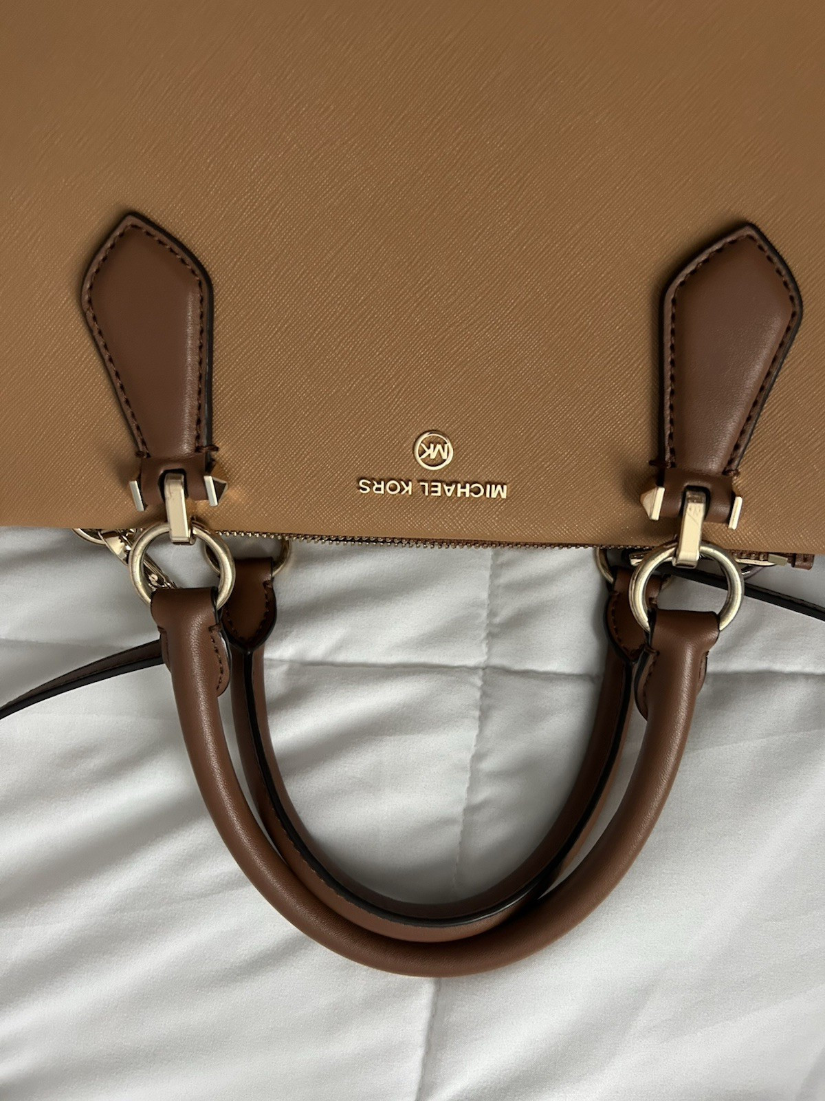 Michael Kors Women’s Brown Beige White Satchel Top Handle Zip Gold Strap Pockets