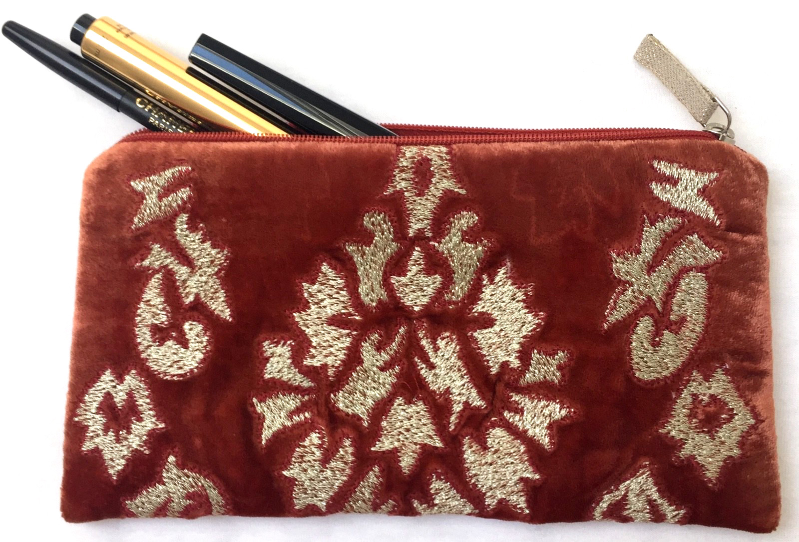 Anke Woodturning Zip Pouch Wine Red Gold Silk Velvet Embroidery Cosmetic Bag Red