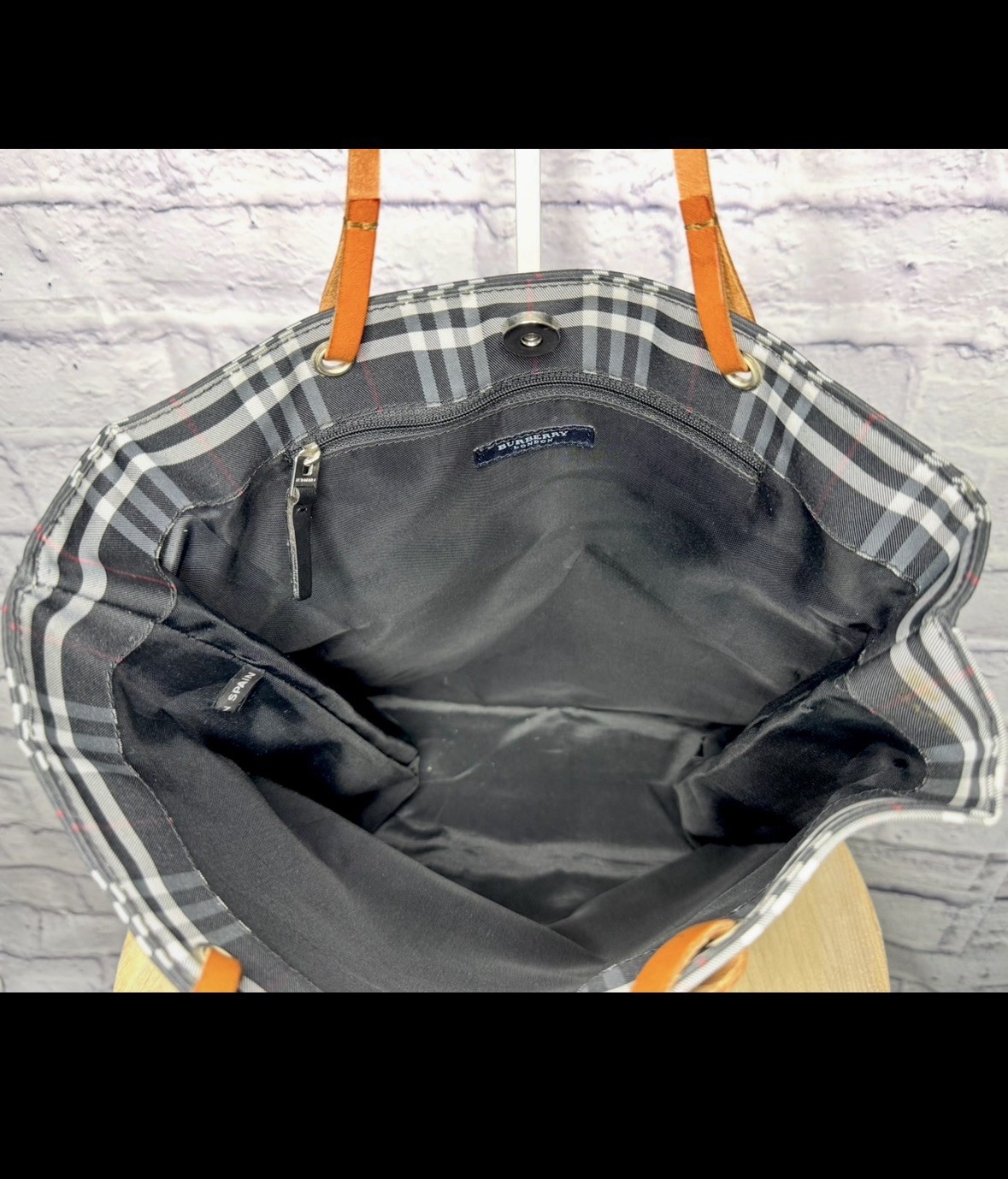 Burberry London vintage check bucket tote bag w/ COA!