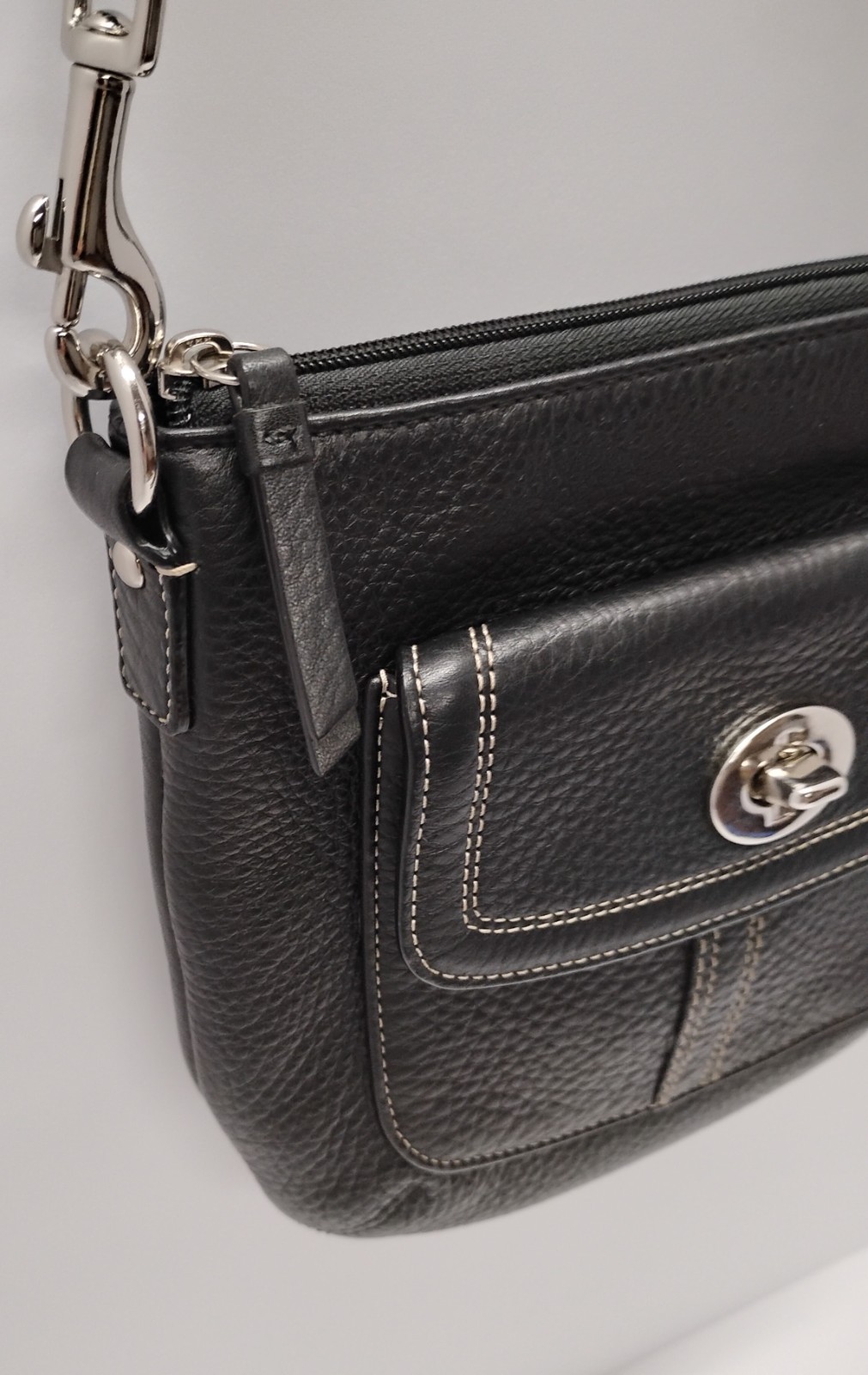 Vintage Coach Park Hobo Black Pebbled Leather — Silver Turnlock