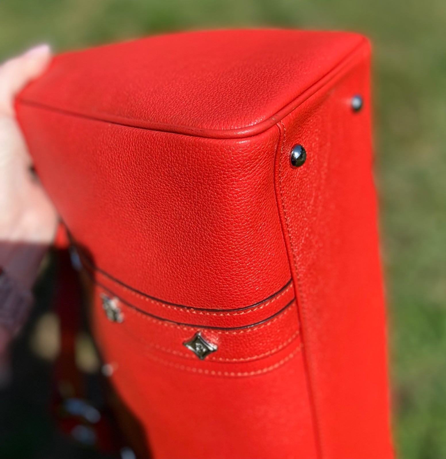 MCM Boston bags women Vibrant RED.Pre Owned Beautiful Classic MCM Bag Y2K style