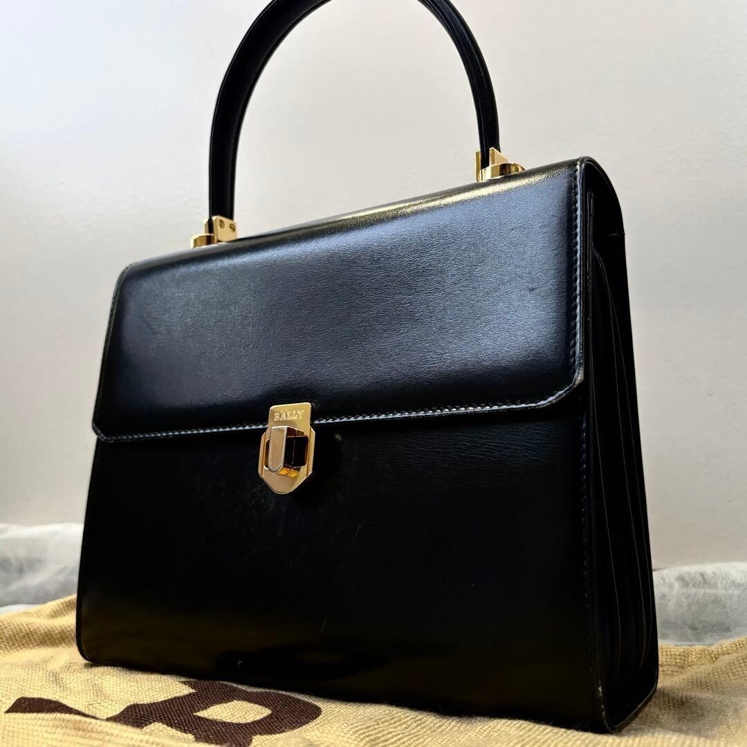 Bally Black Leather Top Handle Bag Vintage Y2K Formal Turn Lock Italy