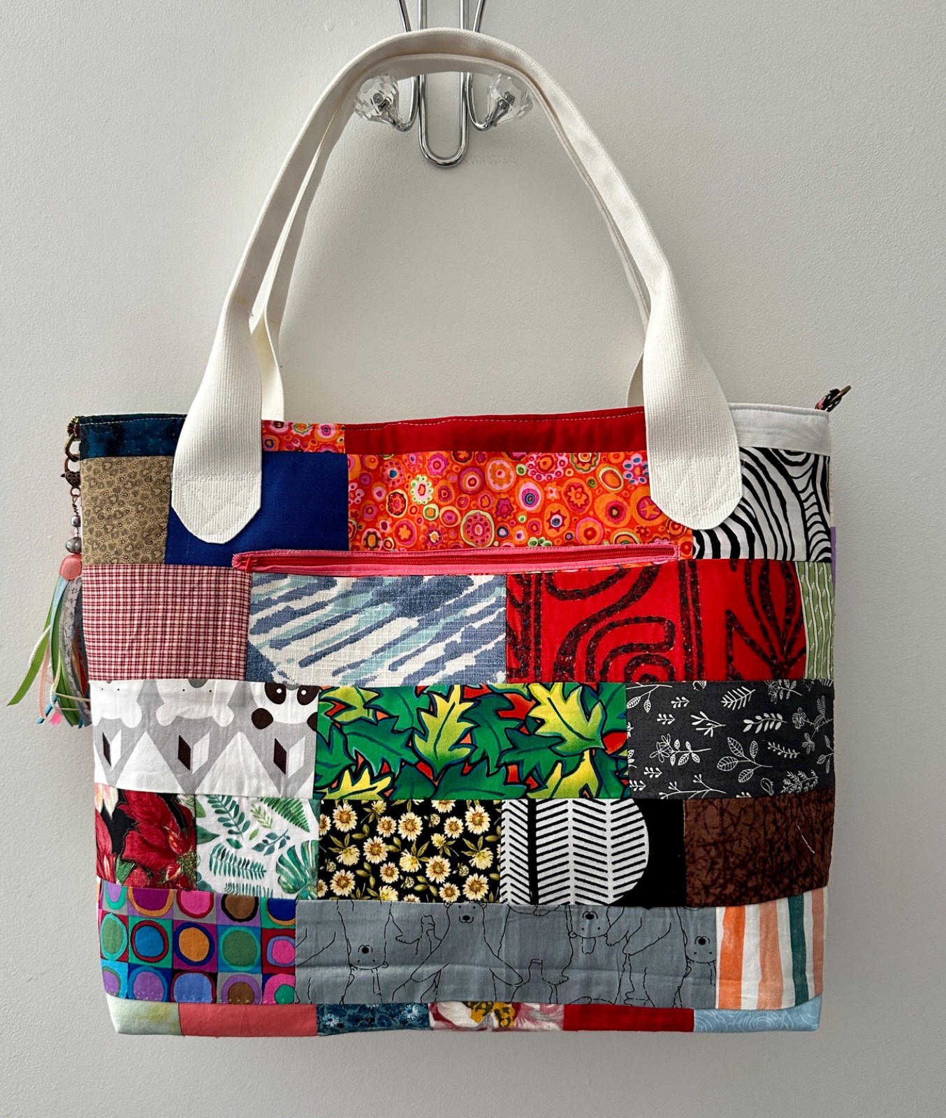 *HANDMADE* Quilted XL TOTE BAG, purse, tassel patchwork 18 inch, zipper pocket