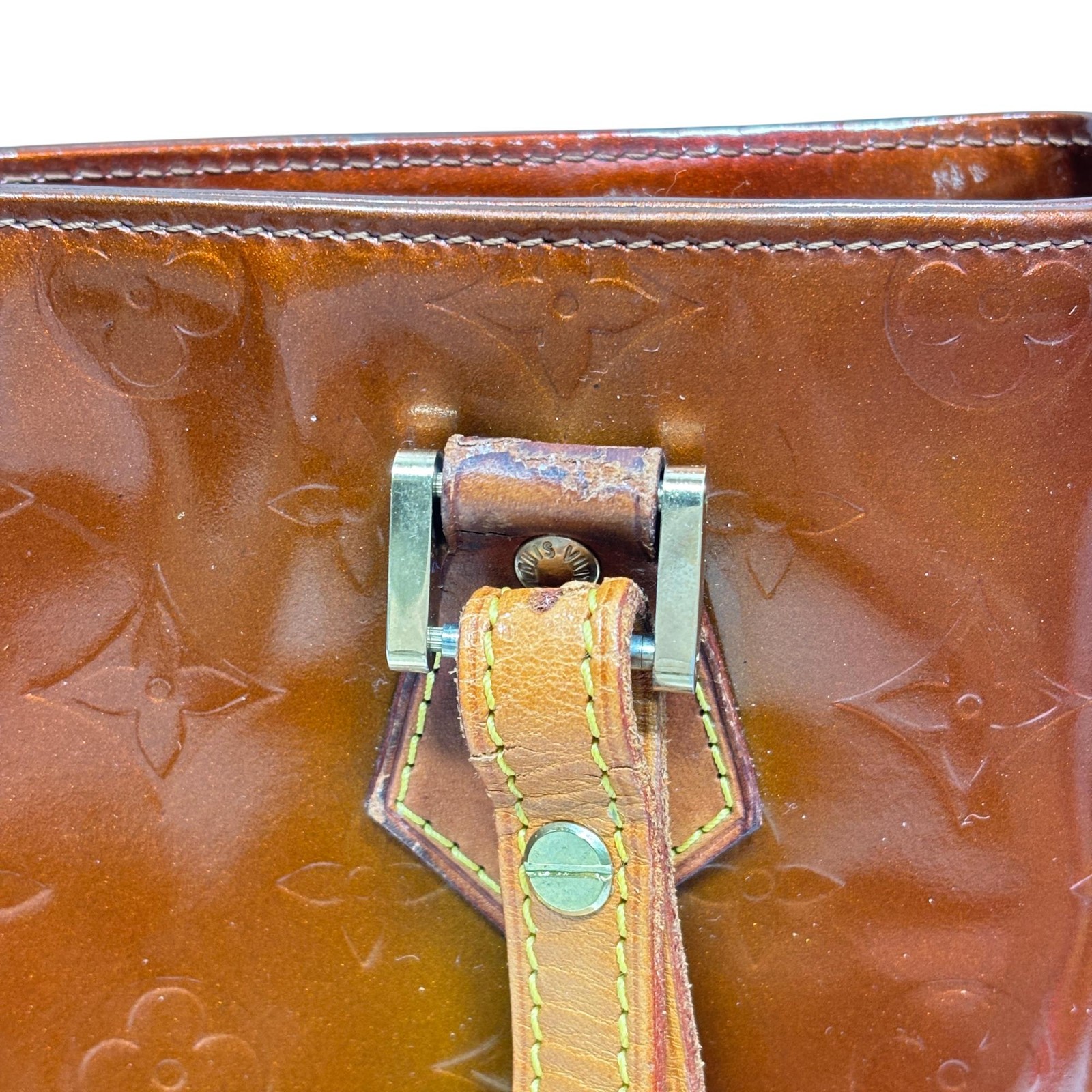 Louis Vuitton Monogram Vernis Houston M91122 Shoulder Bag – 9.75″ x 12″ x 5.5″