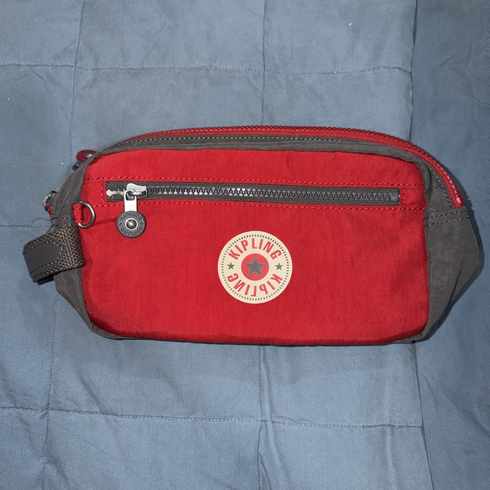 Kipling Amalfi Cosmetic Toiletry Bag Red Gray Nylon Travel Organizer Zip