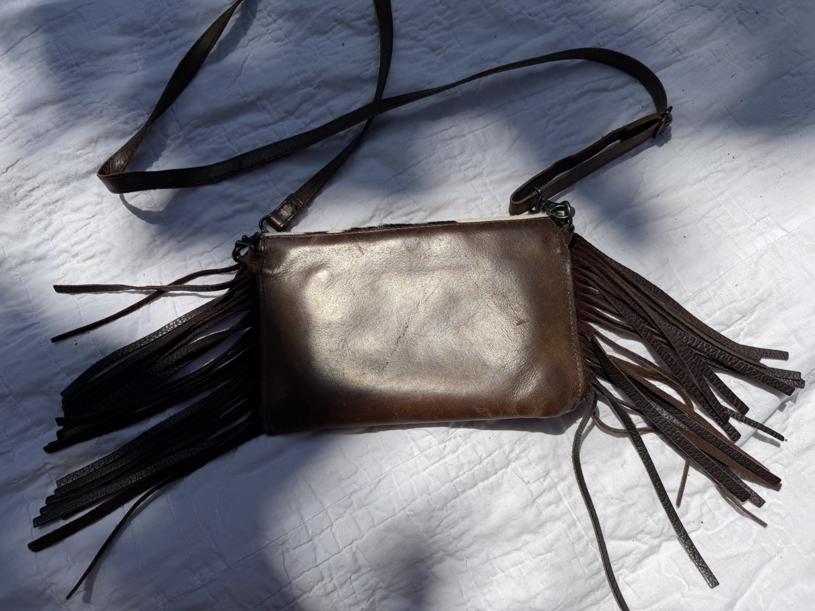 STS Ranchwear Small Crossbody Bag Animal Print Brown Fringe Zip Detachable Strap