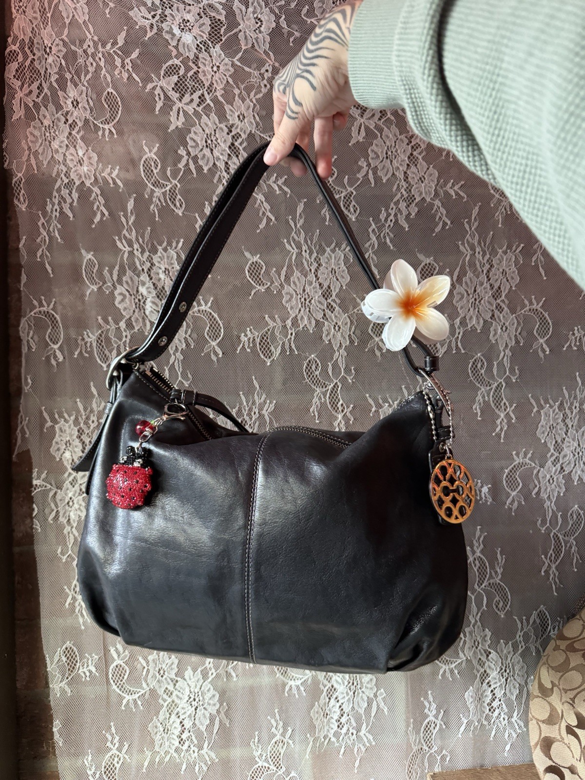 Coach Black Crescent Hobo Shoulder Bag Medium Coach Charm Silver Hardware Y2K