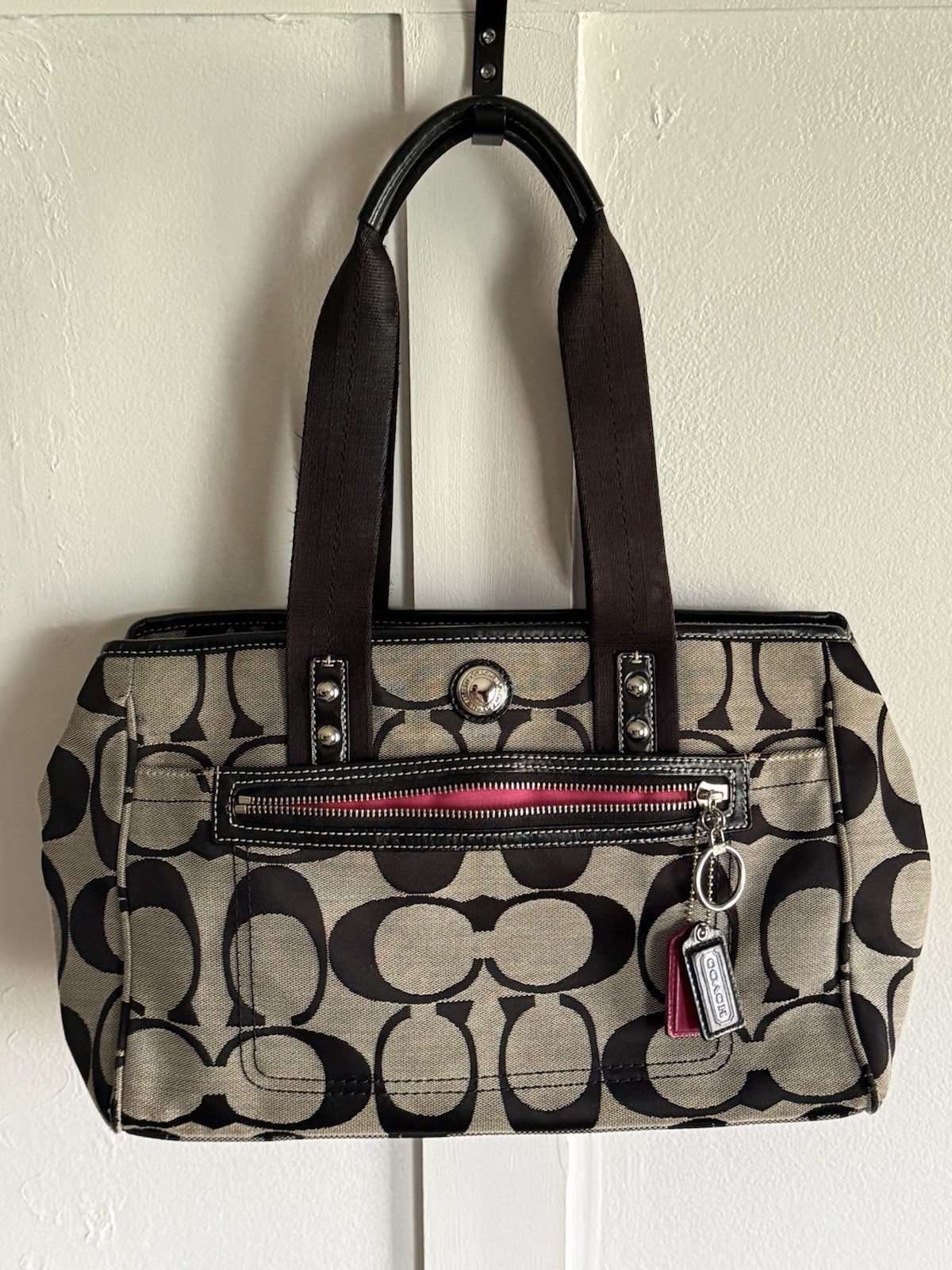 Coach Signature Logo Black Gray Canvas Shoulder Bag Hot Pink Lining Charm Silver