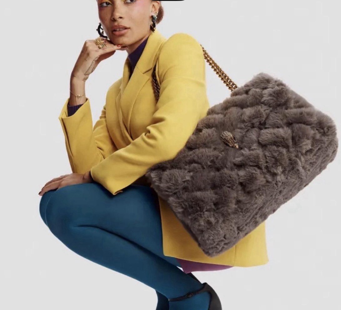 new kurt geiger london KENSINGTON SOFT XXL BAG ( out of stock on the website )