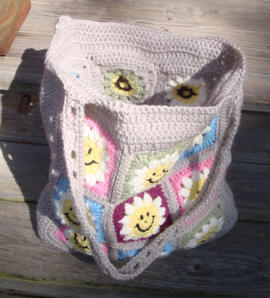 CROCHET KNIT Granny Square Tote Handbag Shoulder Smiley Daisy Boho Hippie Purse