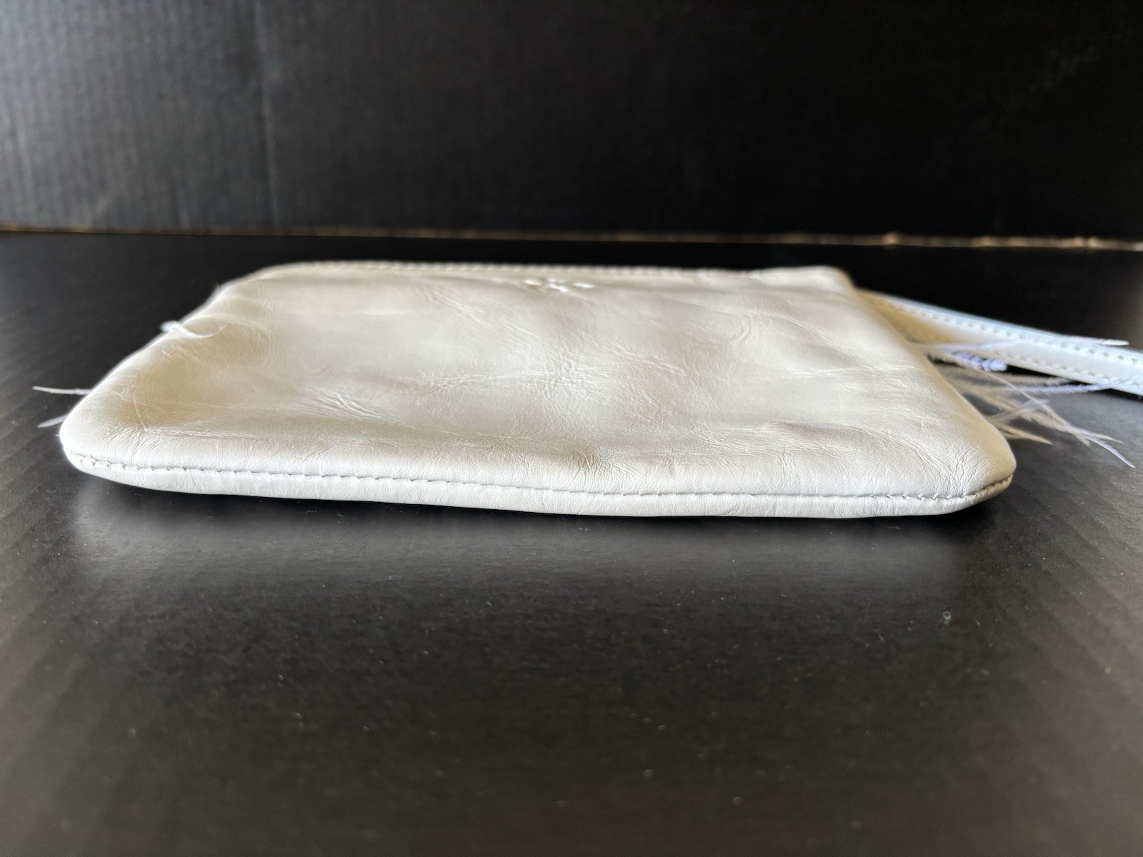 Patricia Nash New White Diamonds Feathers Pearls Cassini Wristlet Clutch