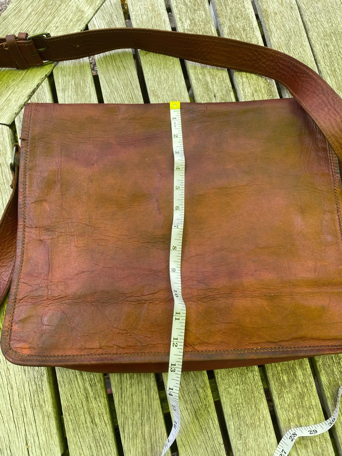 Vtg Cognac Leather Messenger Bag Padded Laptop Briefcase Green Lining Crossbody