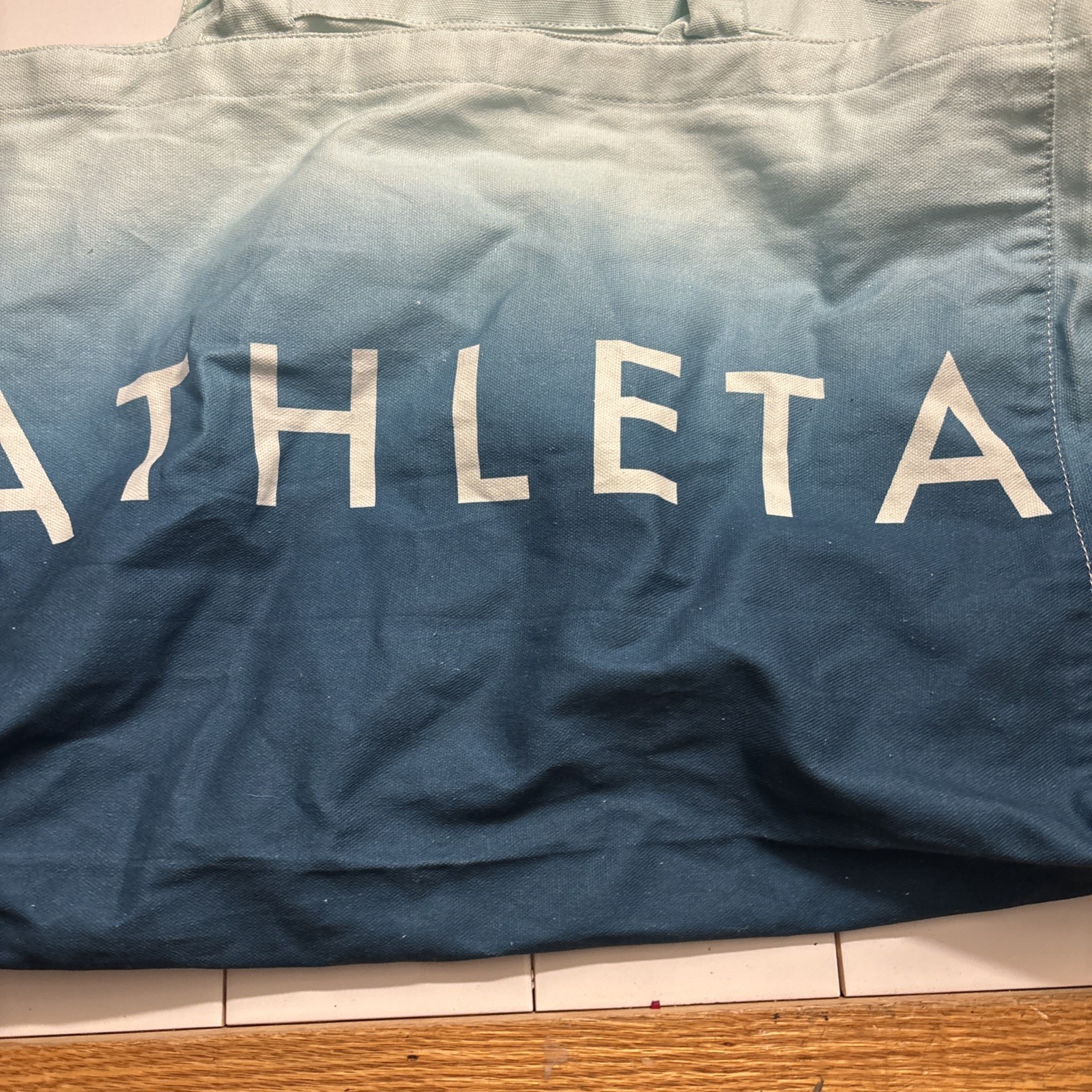 Athleta Ombré Blue/White Women’s Tote Bag Double Handles Logo Stitching