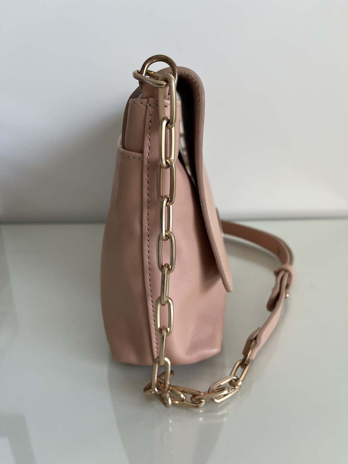 Vanessa Bruno Large Moon Shoulder Bag Leather Handbag BNWT Nude Pink RRP $920