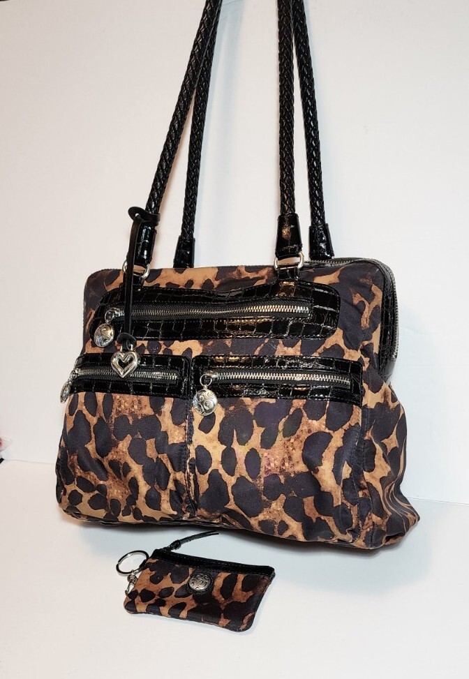 BRIGHTON BOBBIE CATWALK NYLON,PATENT LEATHER NOTE PAD ORGANIZER & CARD CASE $399