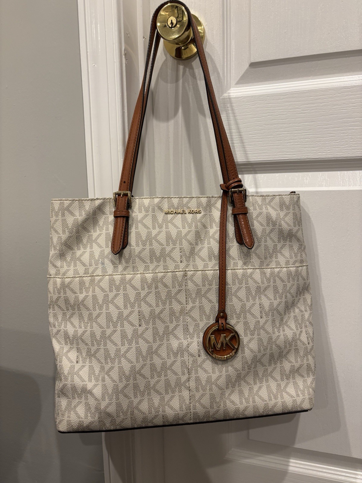 Michael Kors Bedford Top Zip Medium Pocket Tote Bag Ivory Logo