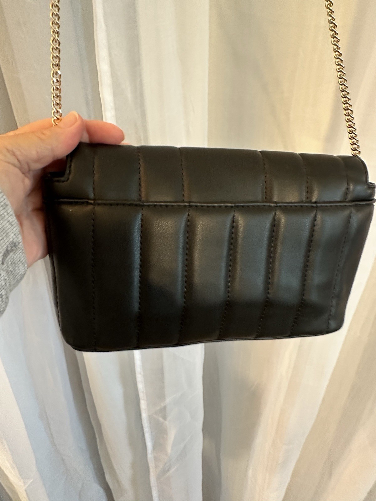DKNY Black Quilted Shoulder Bag With Gold Chain Strap
