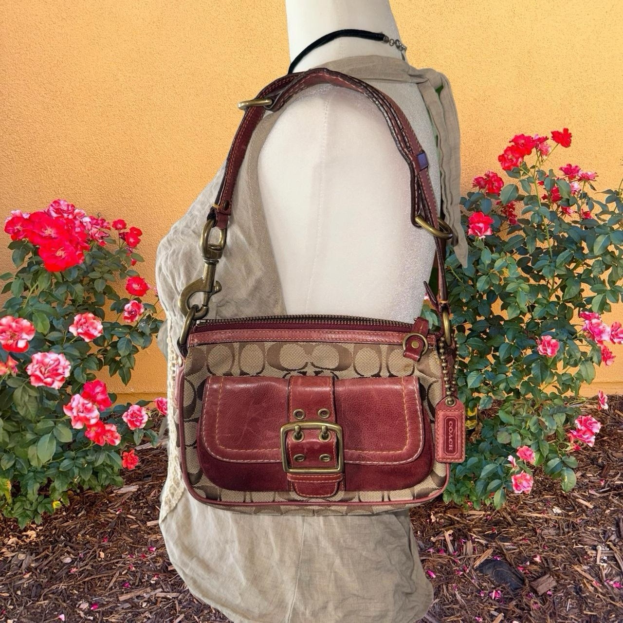 Vintage Coach Soho Legacy 7061 Fall 2004 Shoulder Purse Brown and Burgandy Y2K