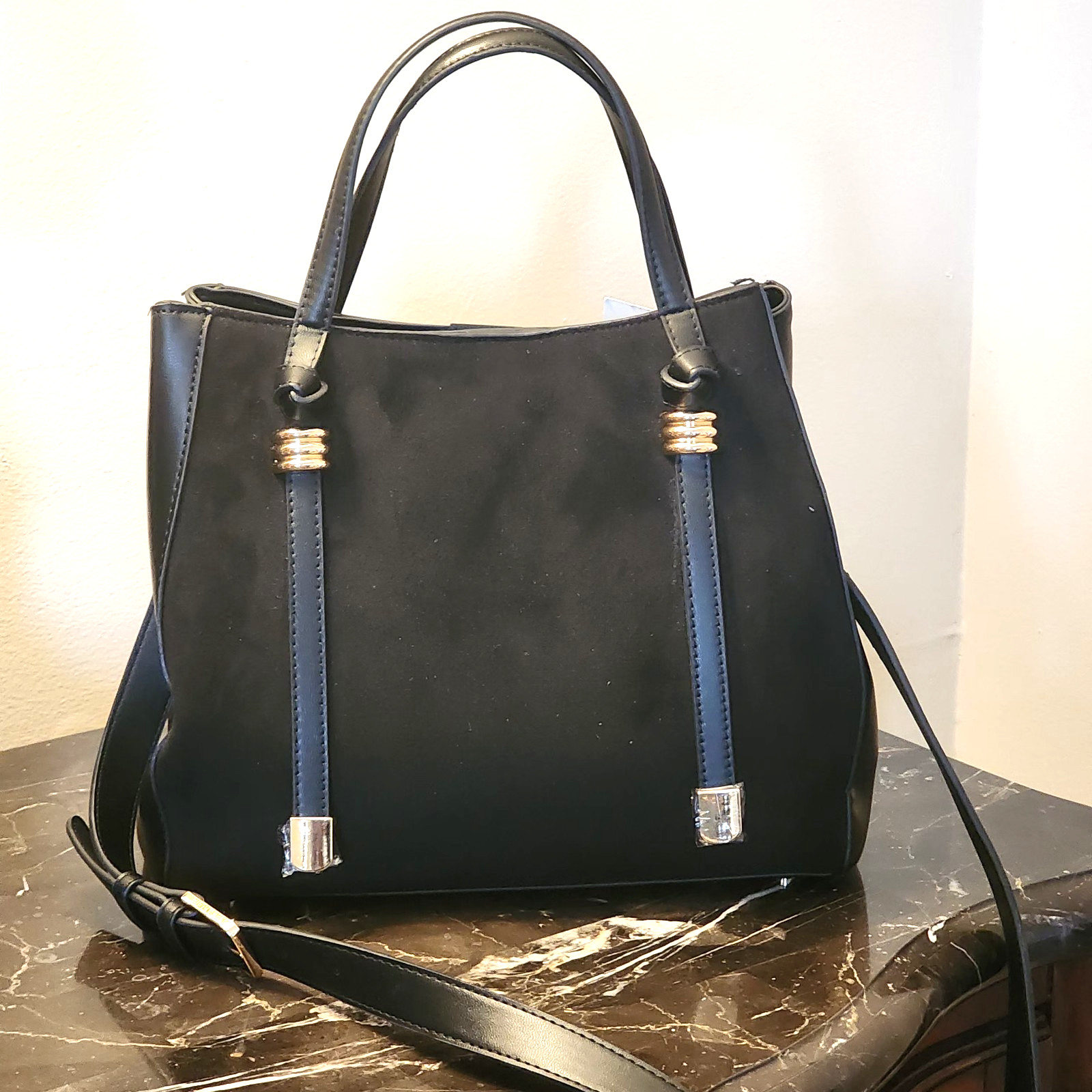Anne Klein Monaco Collection Blk Crossbody Handbag with Matching Cosmetic Bag