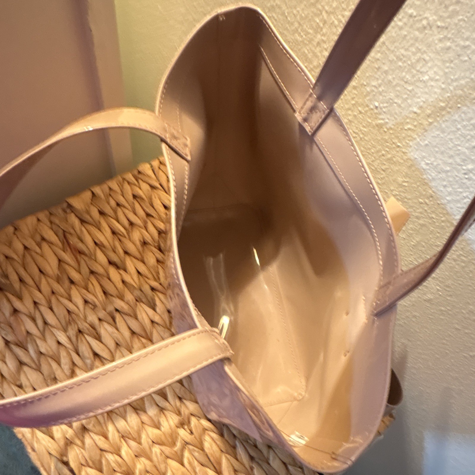 Ted Baker Pink Medium Tote Bow Accent Patent Double Handles Gold Strap