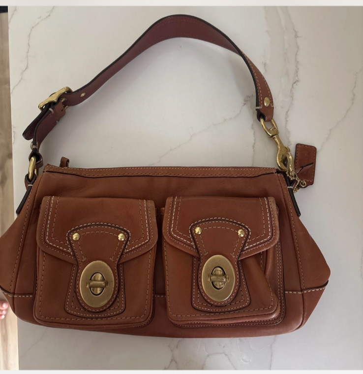 Vintage Coach Double Turnlock legacy Shoulder Bag In Butterscotch Leather