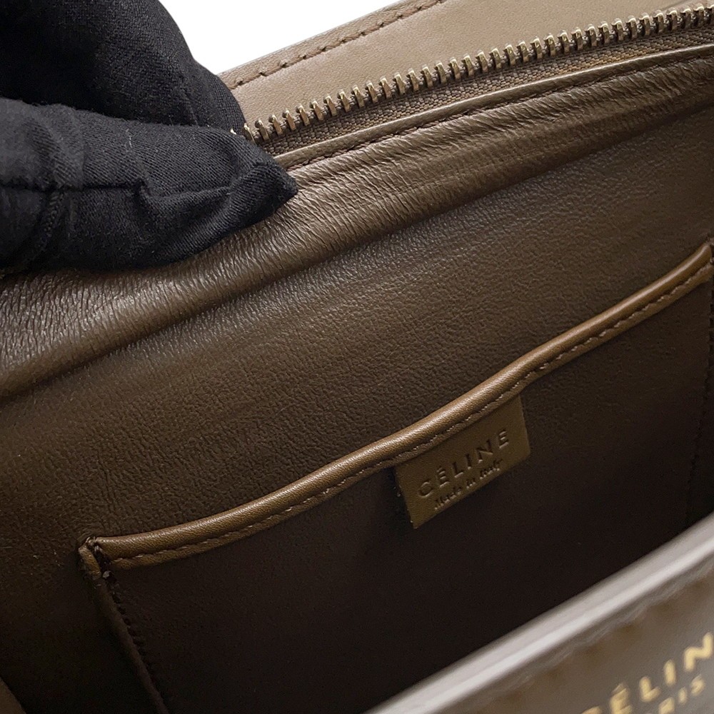 CELINE Luggage shopper Size Nano Drummed Calf / Smooth Calf Green/Ivory/Navy…