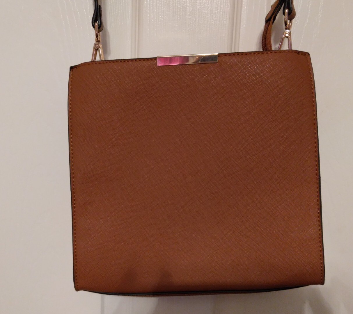 Brown Light Brown Ladies Crossbody Bag New 9 x 9 1/2 Inches Unbranded
