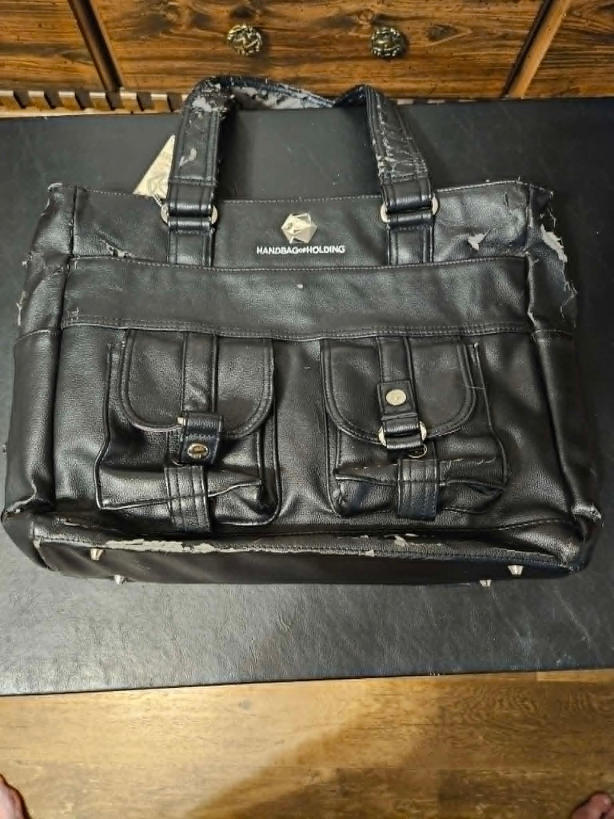 ThinkGeek Handbag of Holding Black Faux Leather Messenger Bag – Significant Wear