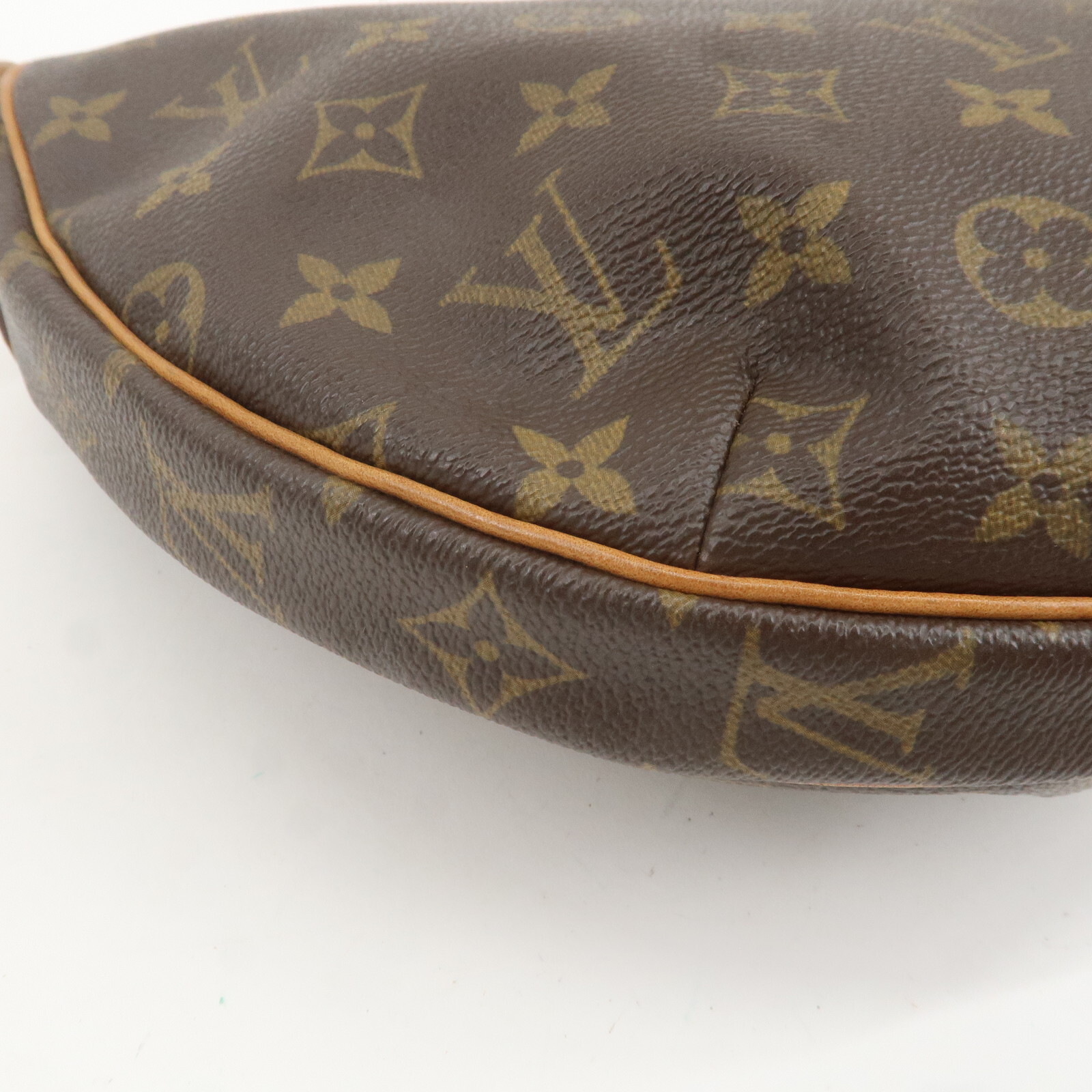 Louis Vuitton Monogram Croissant MM Hand Bag Shoulder Bag M51512 Auth Used