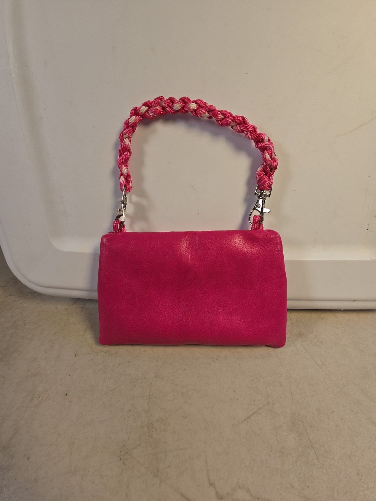 Volkswagen Pink Retro Campervan T1 Bus Wristlet Pouch