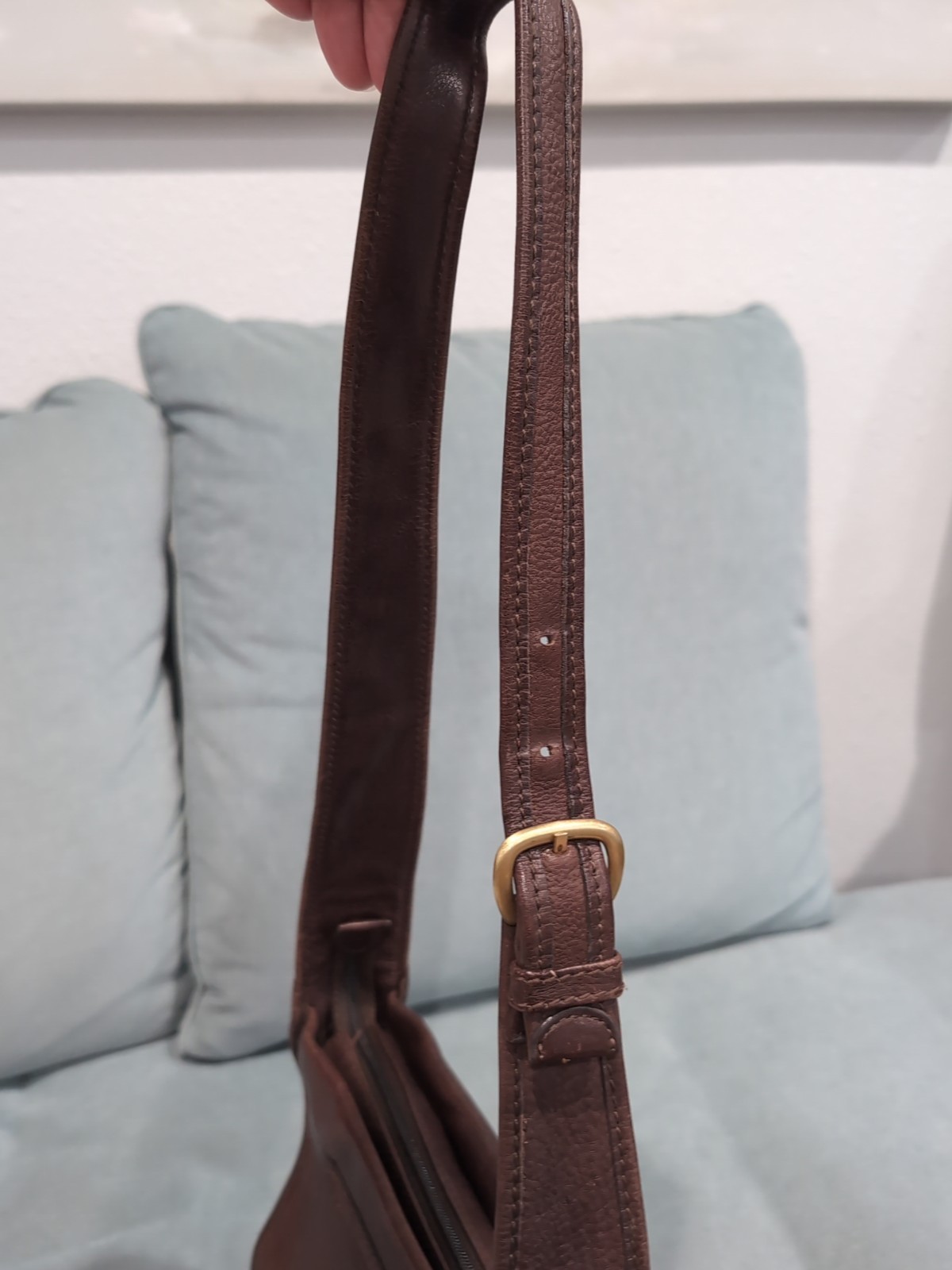 Vintage Fossil Dark Brown Leather Purse #75082 Shoulder Strap 17″ Long