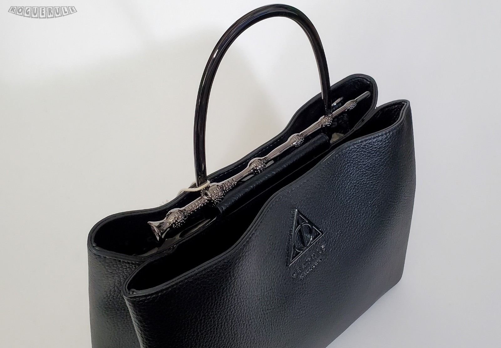🚦Loungefly Harry Potter Elder Wand Black Crossbody Bag – Exclusive – New!