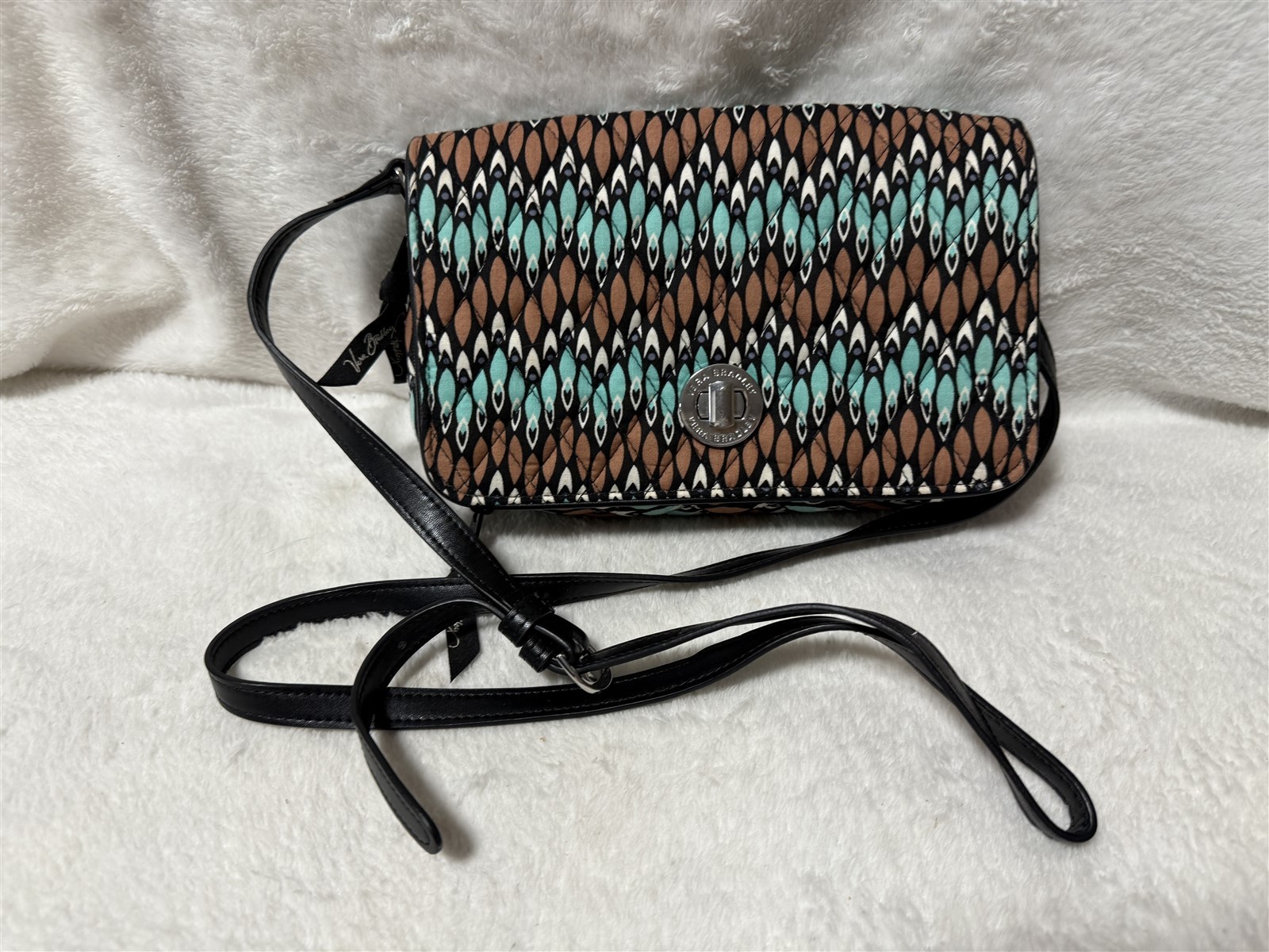 VERA BRADLEY SIERRA STREAM TURNLOCK ALL IN ONE CROSSBODY BAG PURSE