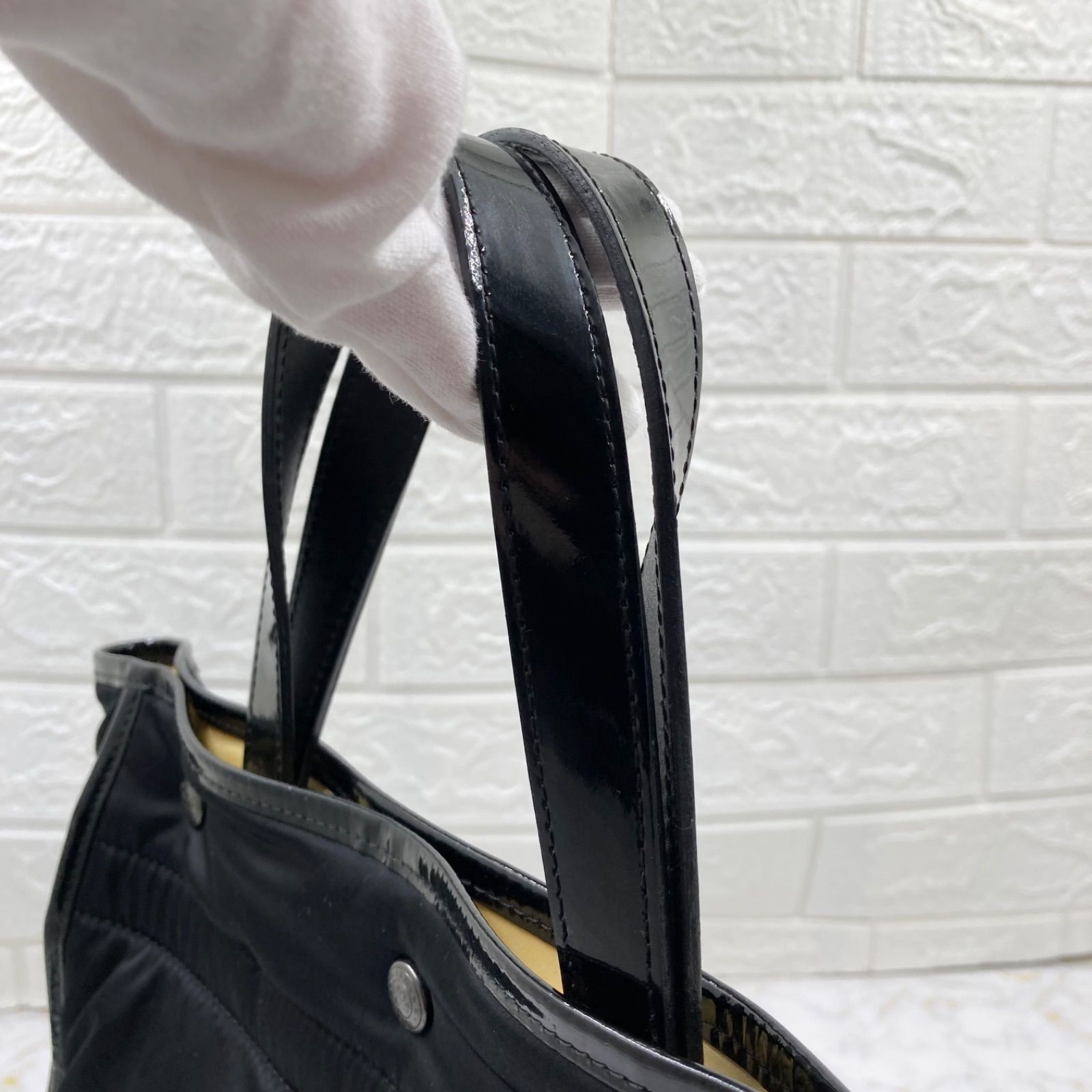 LONGCHAMP Black Yellow Top Handle Bag Women’s