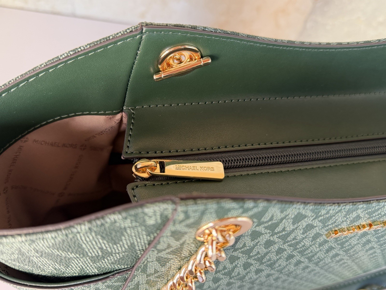 Michael Kors Jet Set Travel Large Shoulder Chain Tote Bag MK Moss Green Multi