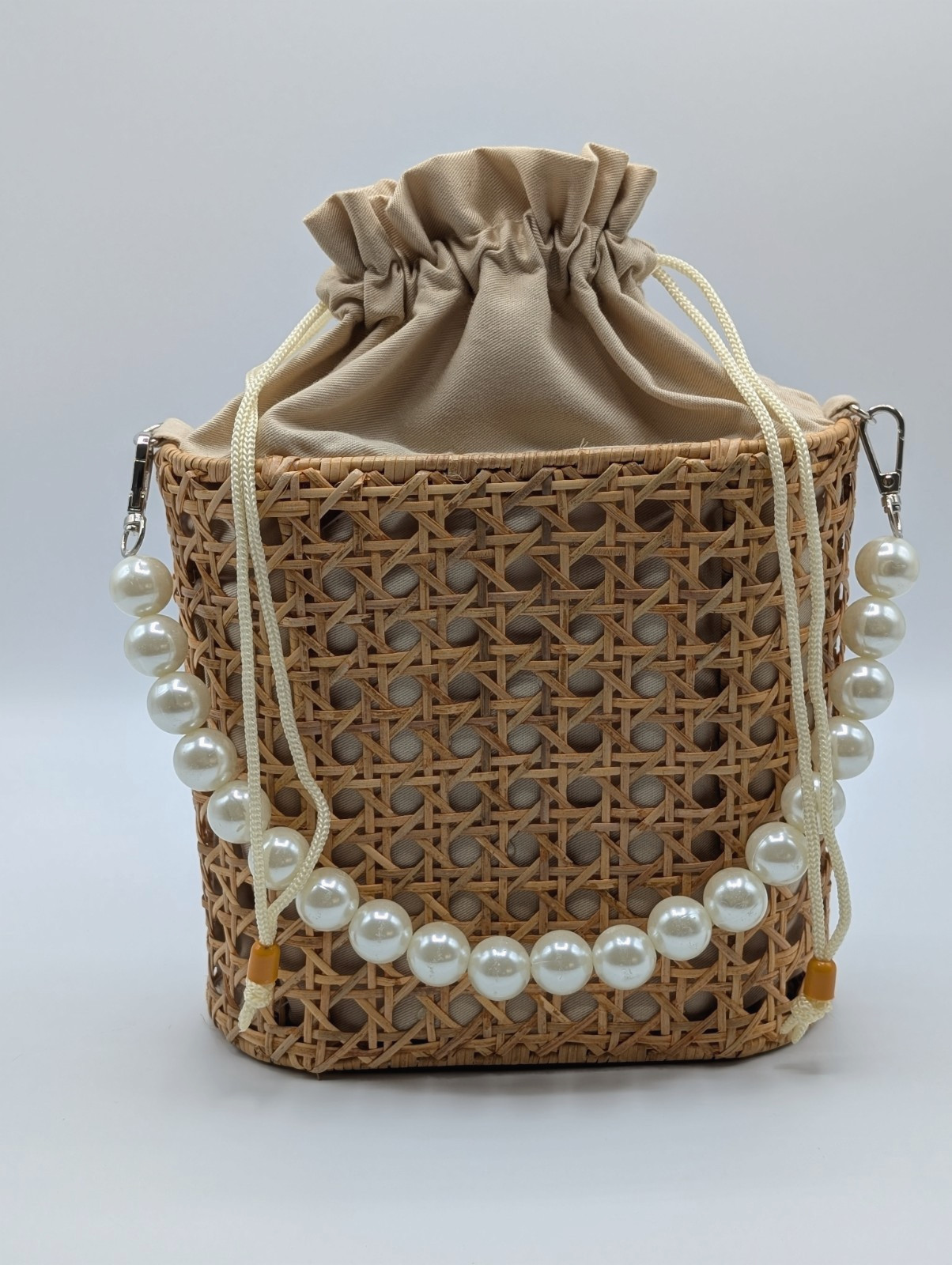 Rattan Woven 7.25” Women’s Handbag Handcrafted Clutch Pearl Handle
