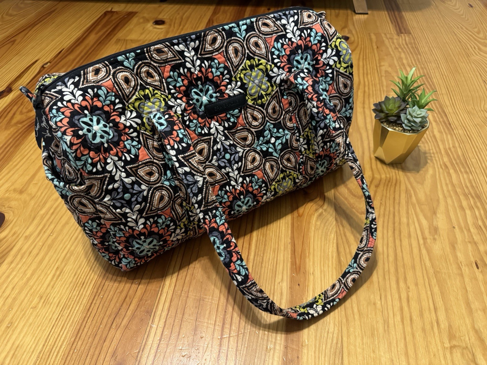 Vera Bradley Weekender Bag Sierra Overnight Duffle Travel Vacation Bag Large