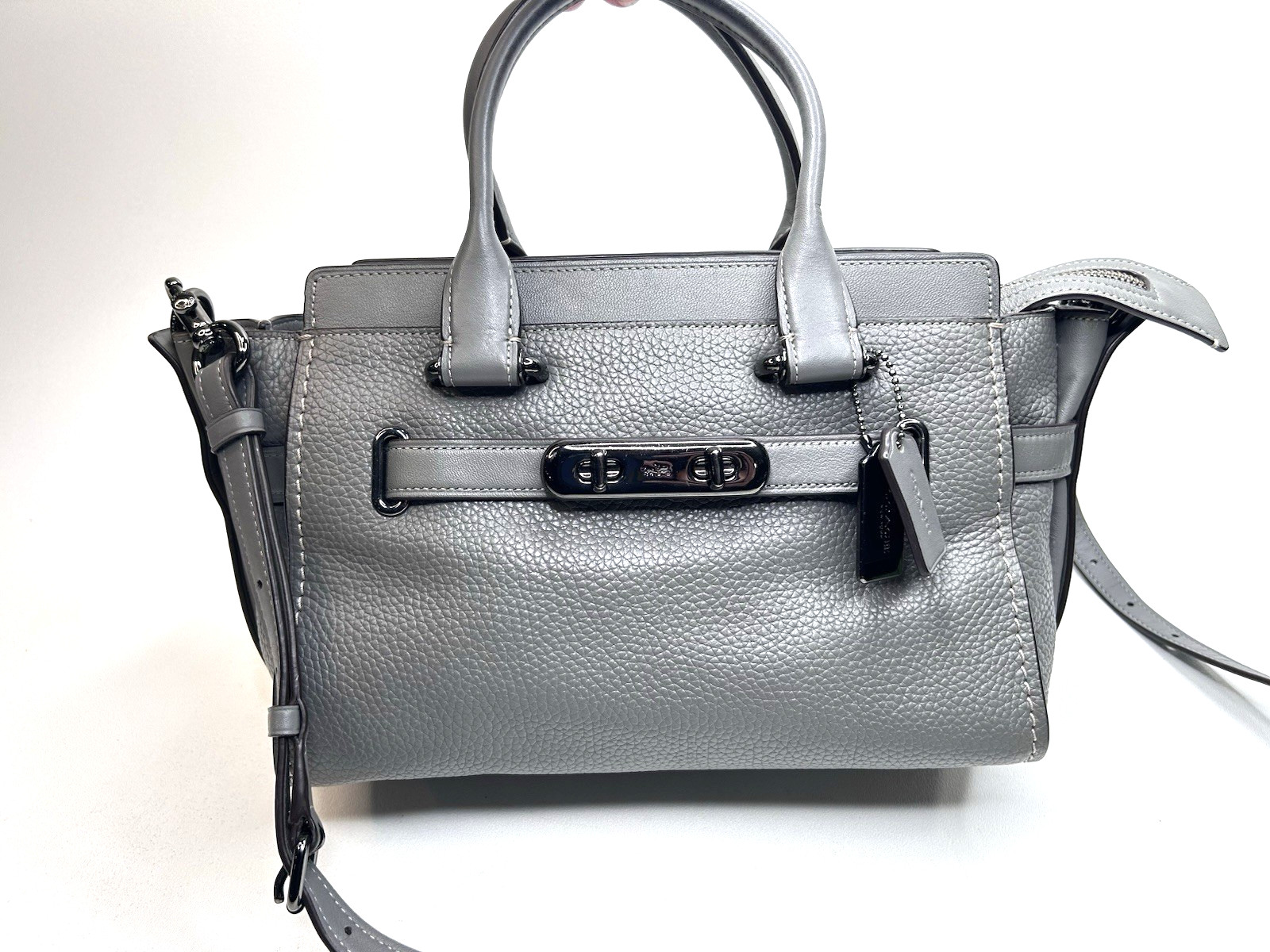 COACH Swagger 27 Pebble Leather Gray Shoulder Bag Tote Crossbody #87295