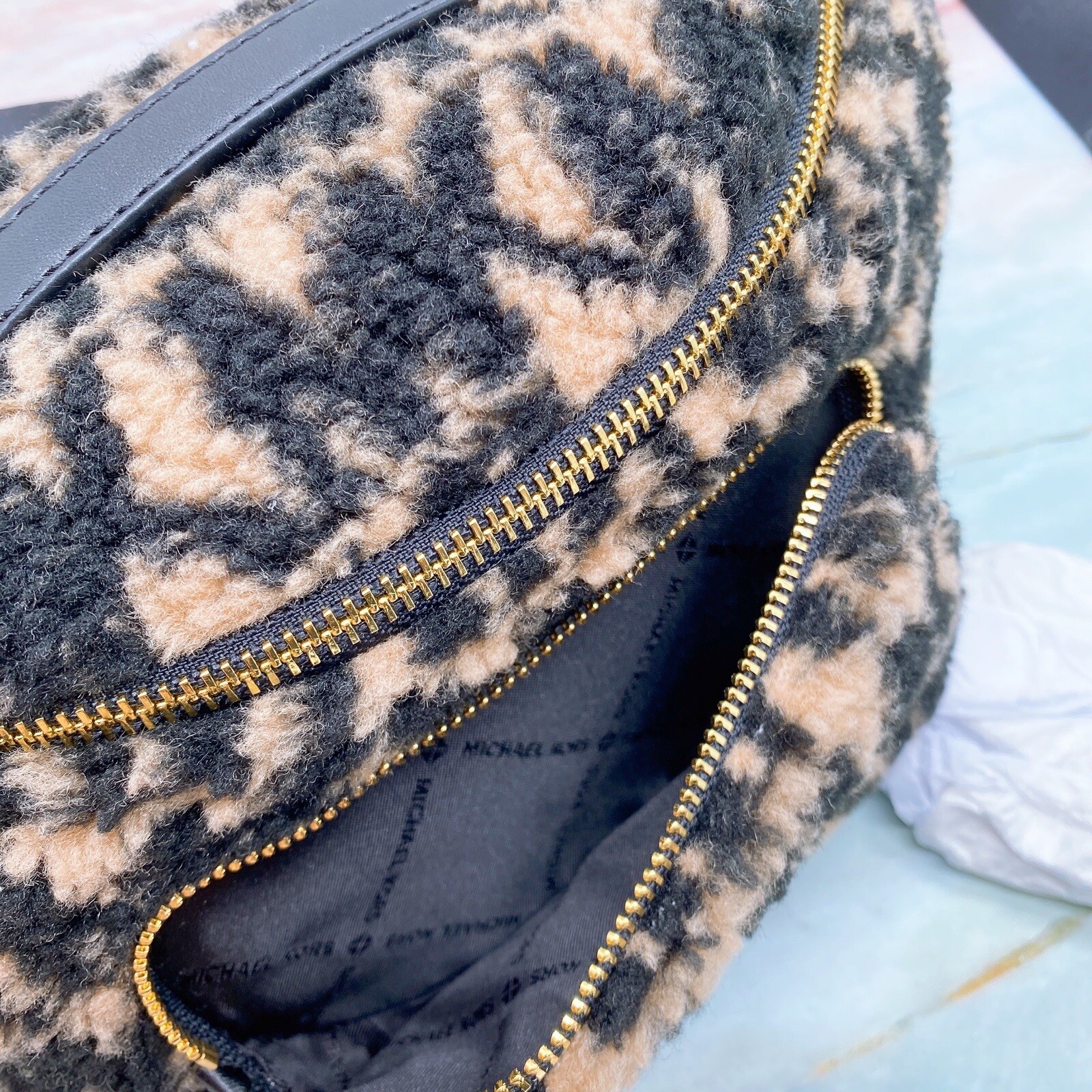 Michael Kors Erin Medium Waist Bag Fannypack Camel Black MK Multi Fur