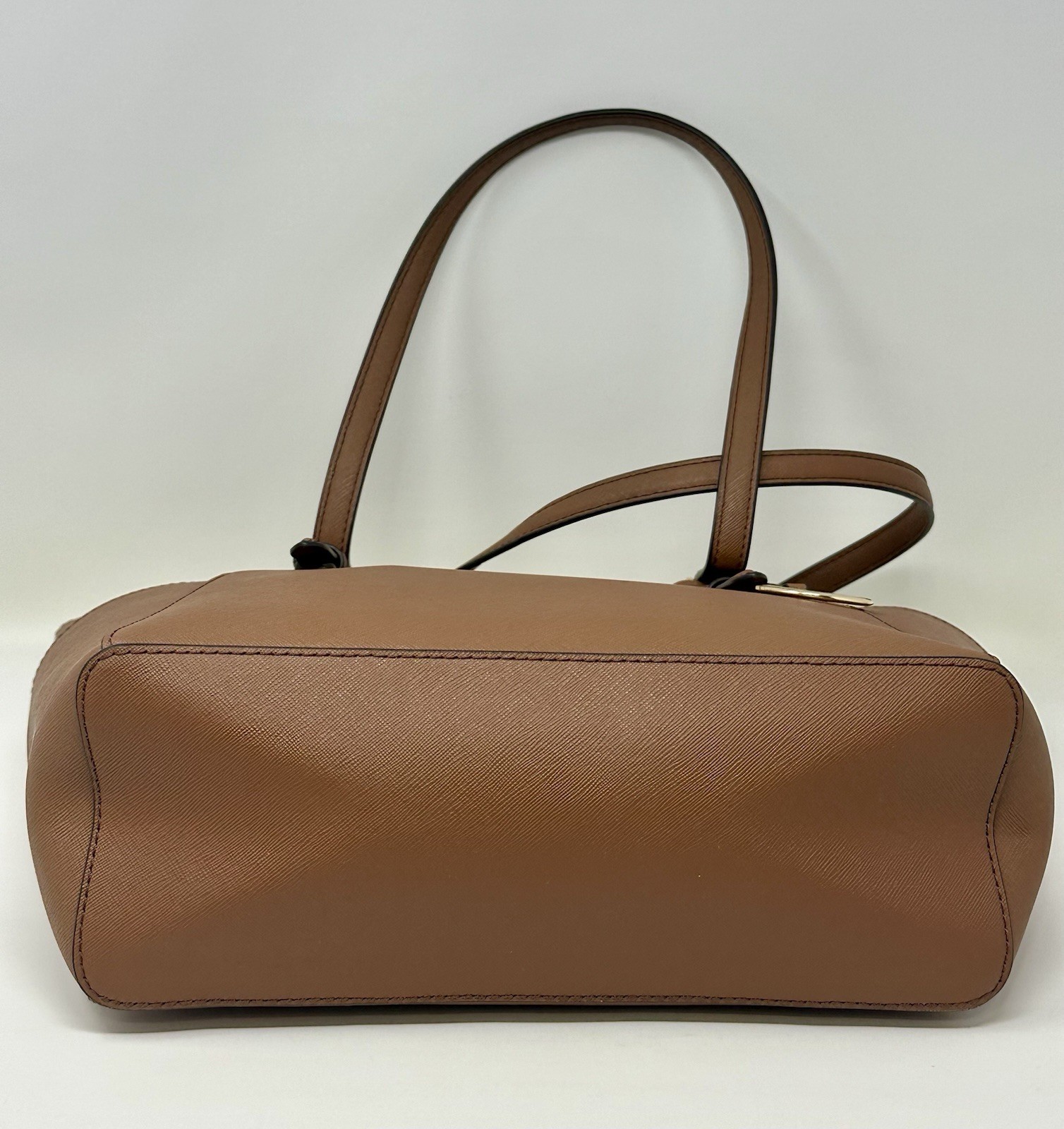 Michael Kors Charlotte Large Saffiano Leather Top Zip Tote Bag Luggage 35TOGCFT7
