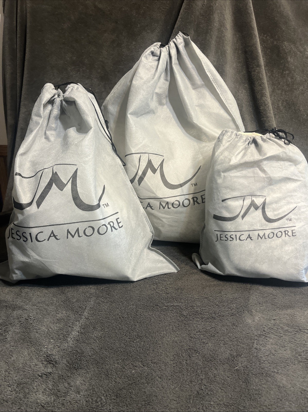 New Jessica Moore White Luxe Pebbled Faux Leather Tote Bag 4 pc. Deluxe Set