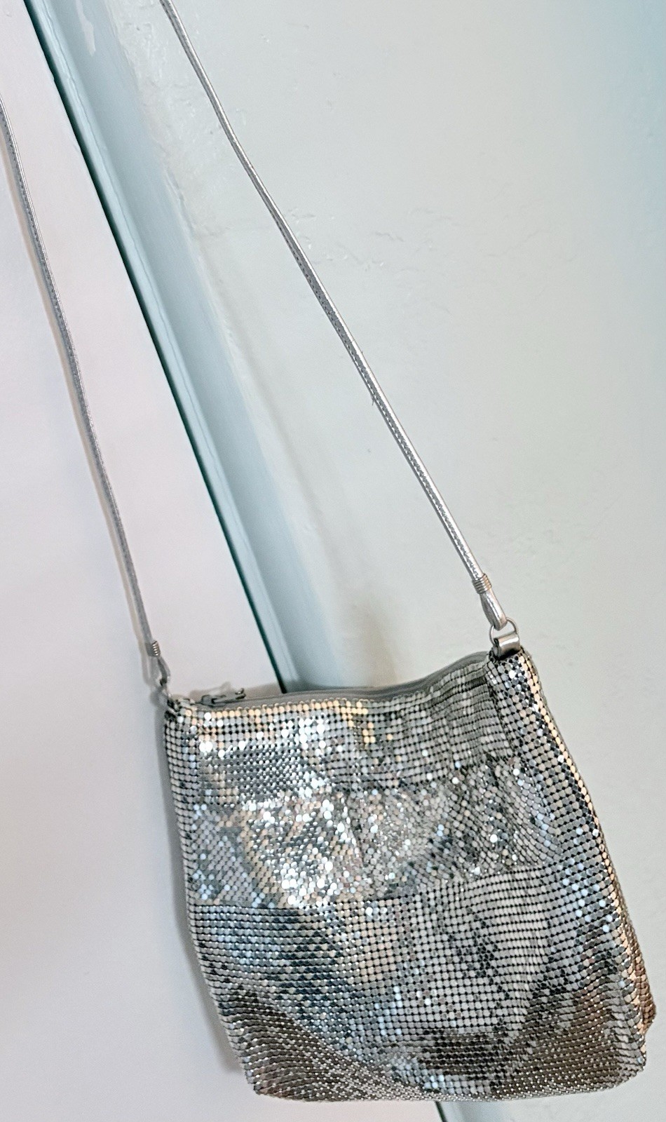 Whiting & Davis Silver Tone Mesh Crossbody Bag Zip Top Lined w/ Strap